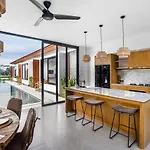 Villa Padma Putih By Balisuperhost